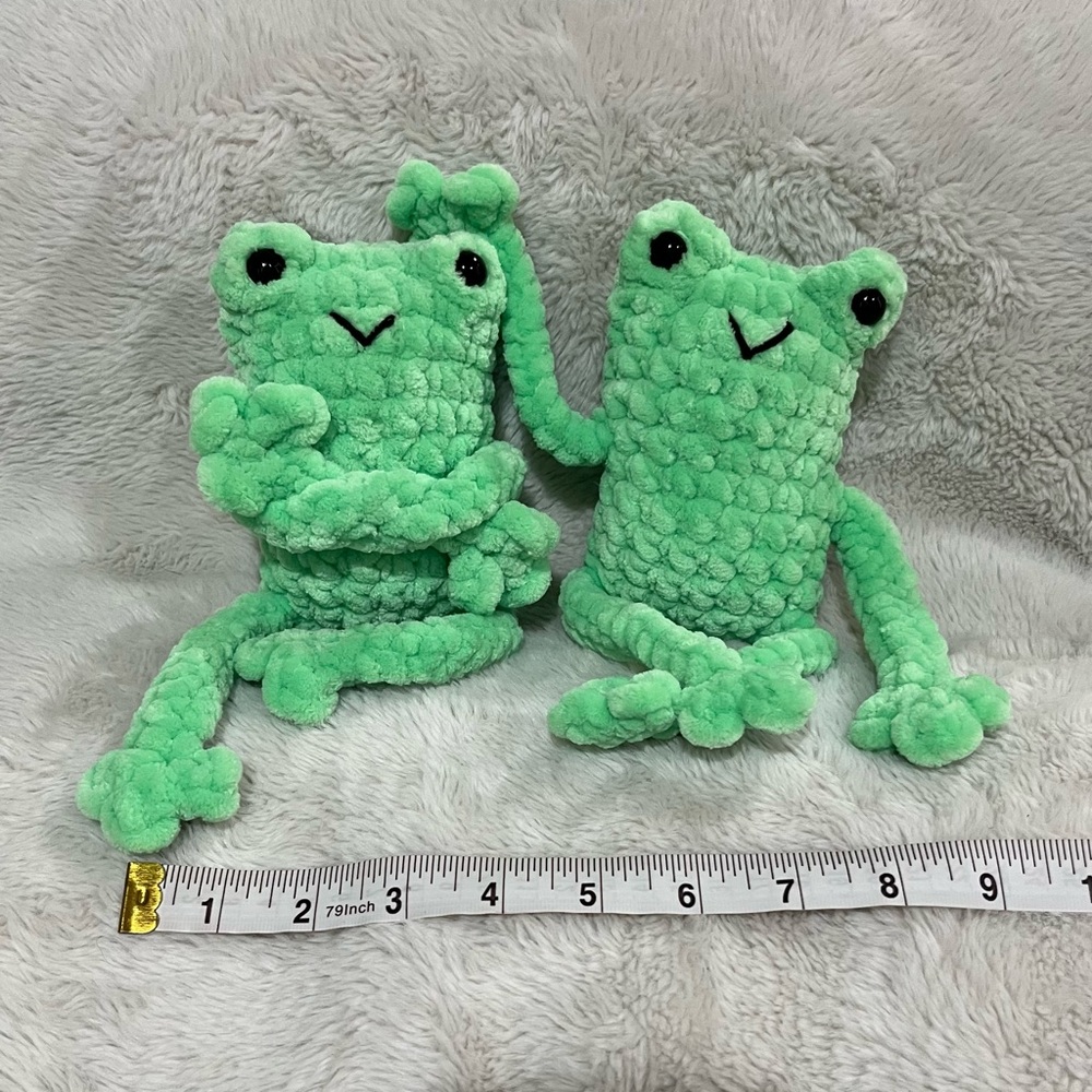 Pair of Crochet Leggy Frog Plushies - Amigurumi Stuffed Animals - Picture 5 of 5